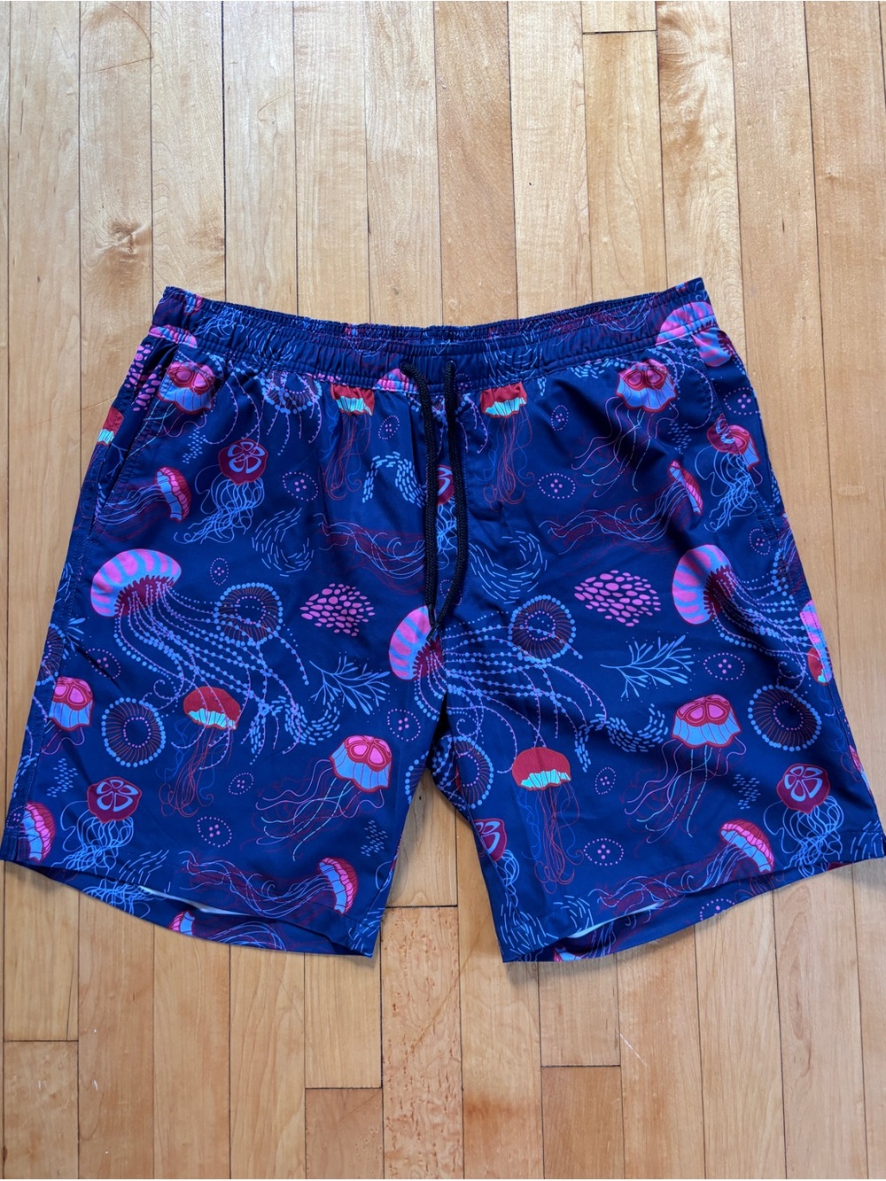 Jellyfish Men’s XL Bathing Suit | MeUndies Blue Purple Swim Trunks Beach Shorts